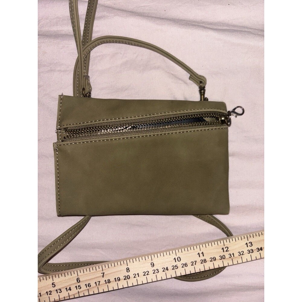 Universal Thread Green Small Crossbody Zip Bag Detachable Strap Gold Hardware